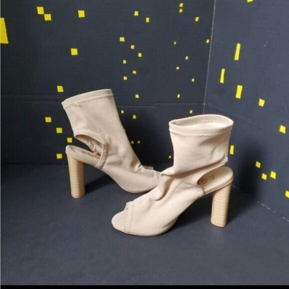 Ego Tan Knitted Heels - Picture 7 of 8